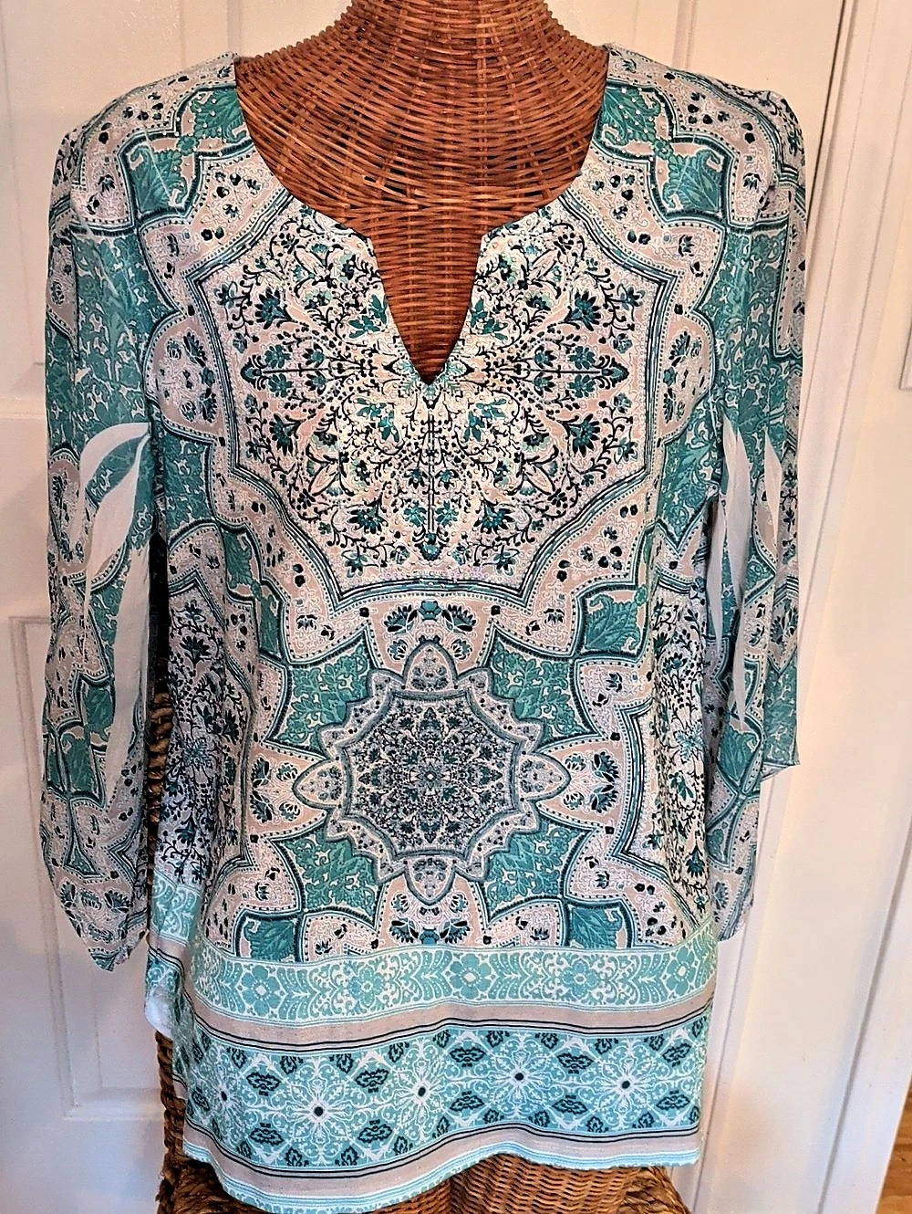 JM Collection Sequin-Embellished Tunic Sequin Tunic Blue & White Size 2X Like